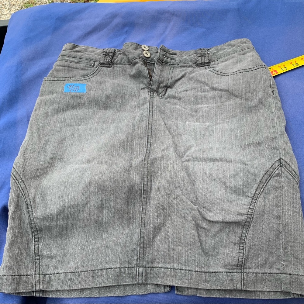 2 gray jean skirt 9/10 personal identity
